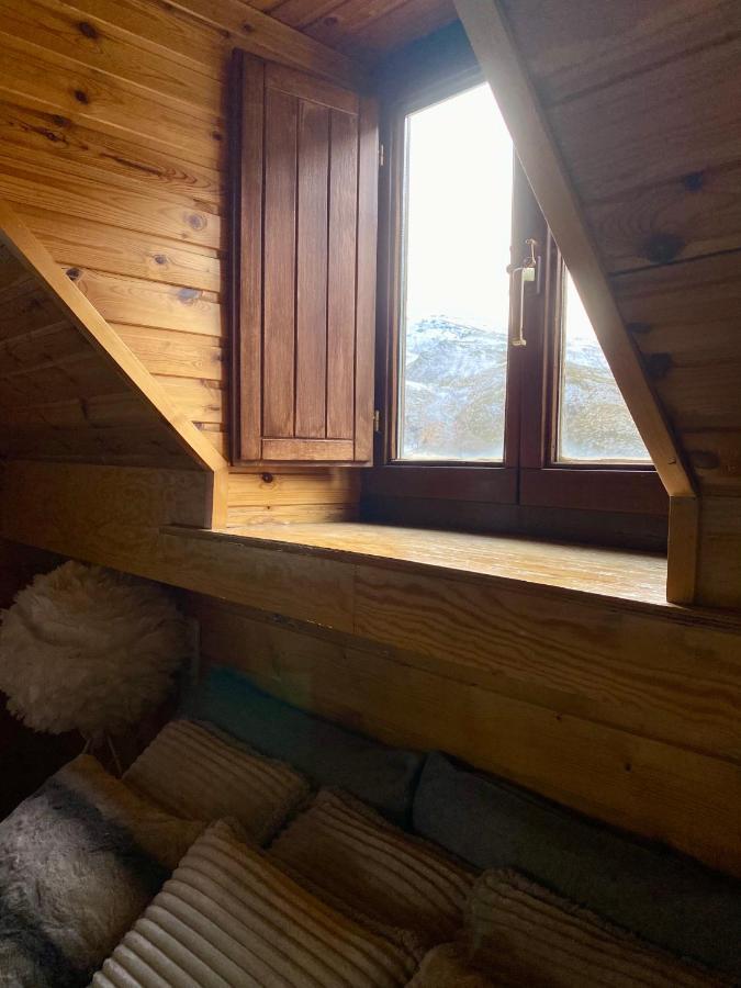 Preciosa Cabana Con Vistas A La Montana Sierra Nevada Bagian luar foto